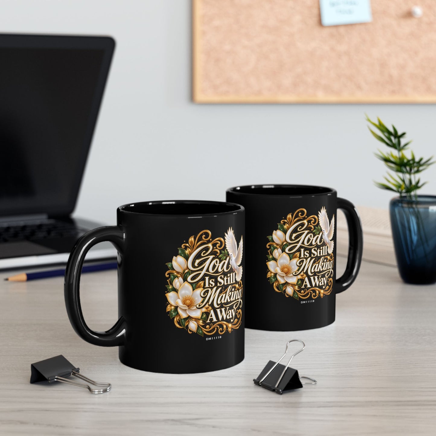 "God Is Still Making A Way" Divine Faith mug (Black, 11oz/15oz)