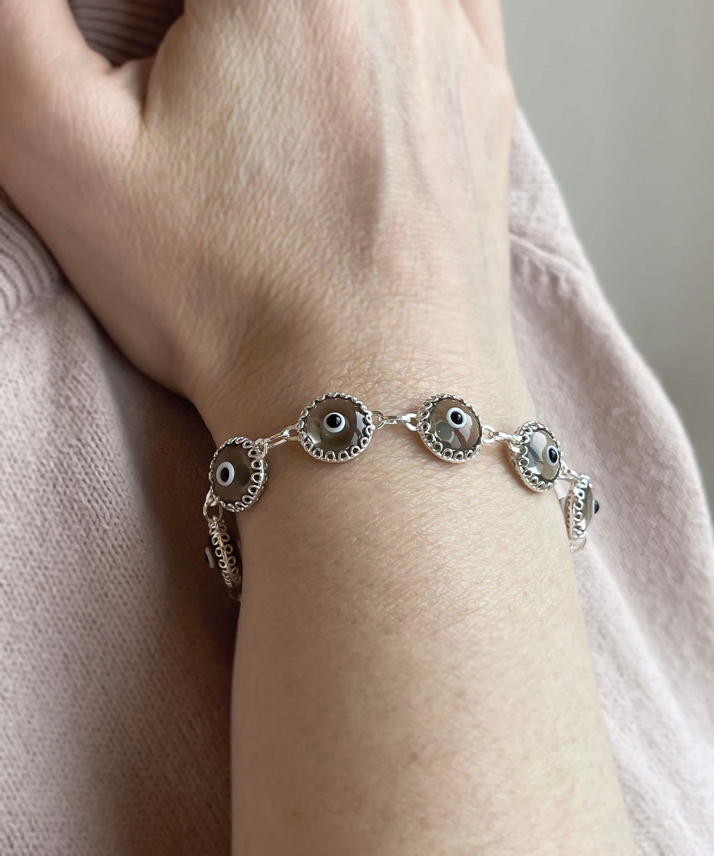 Smokey Evil Eye Woman Sterling Silver Adjustable Link Bracelet